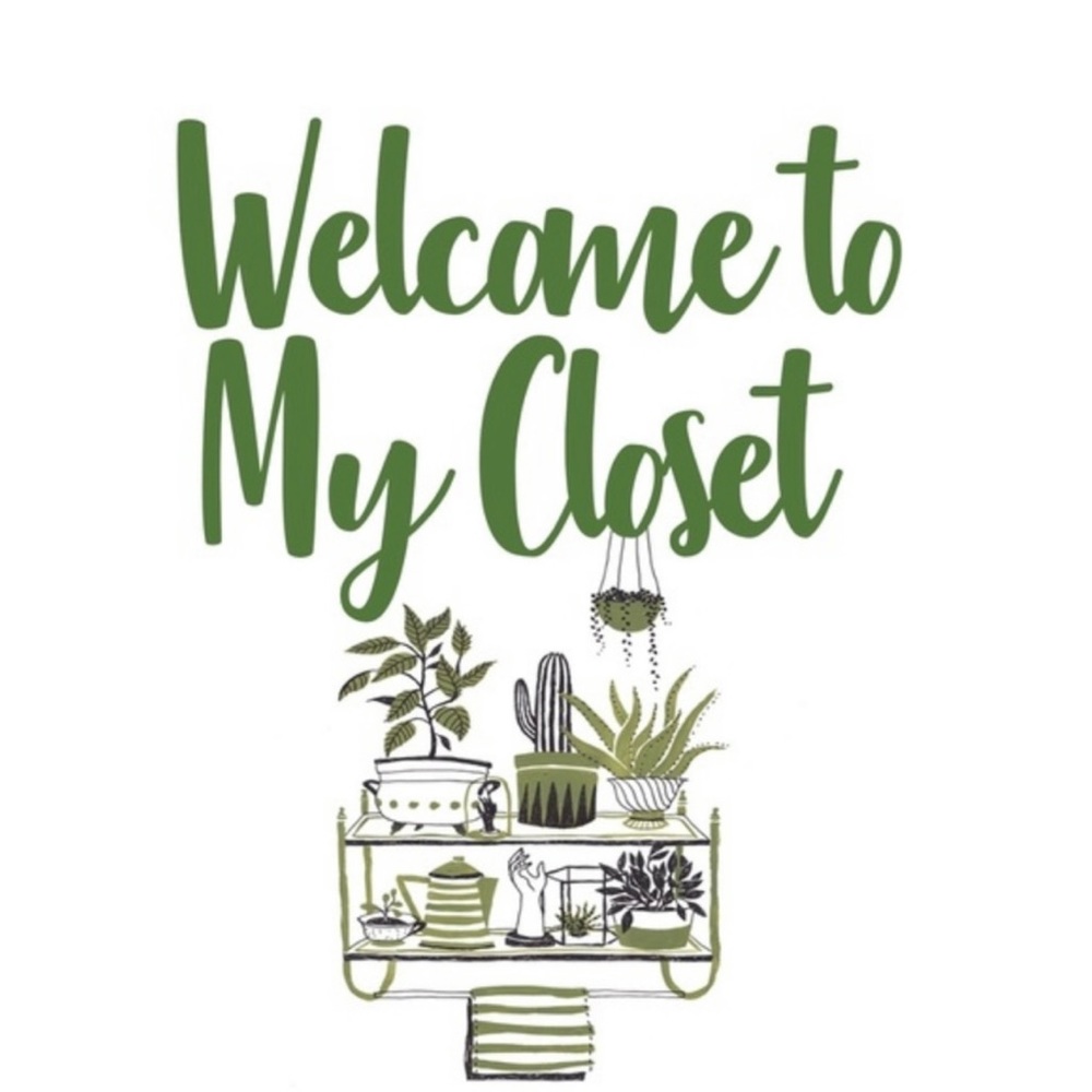 WELCOME TO MY CLOSET!